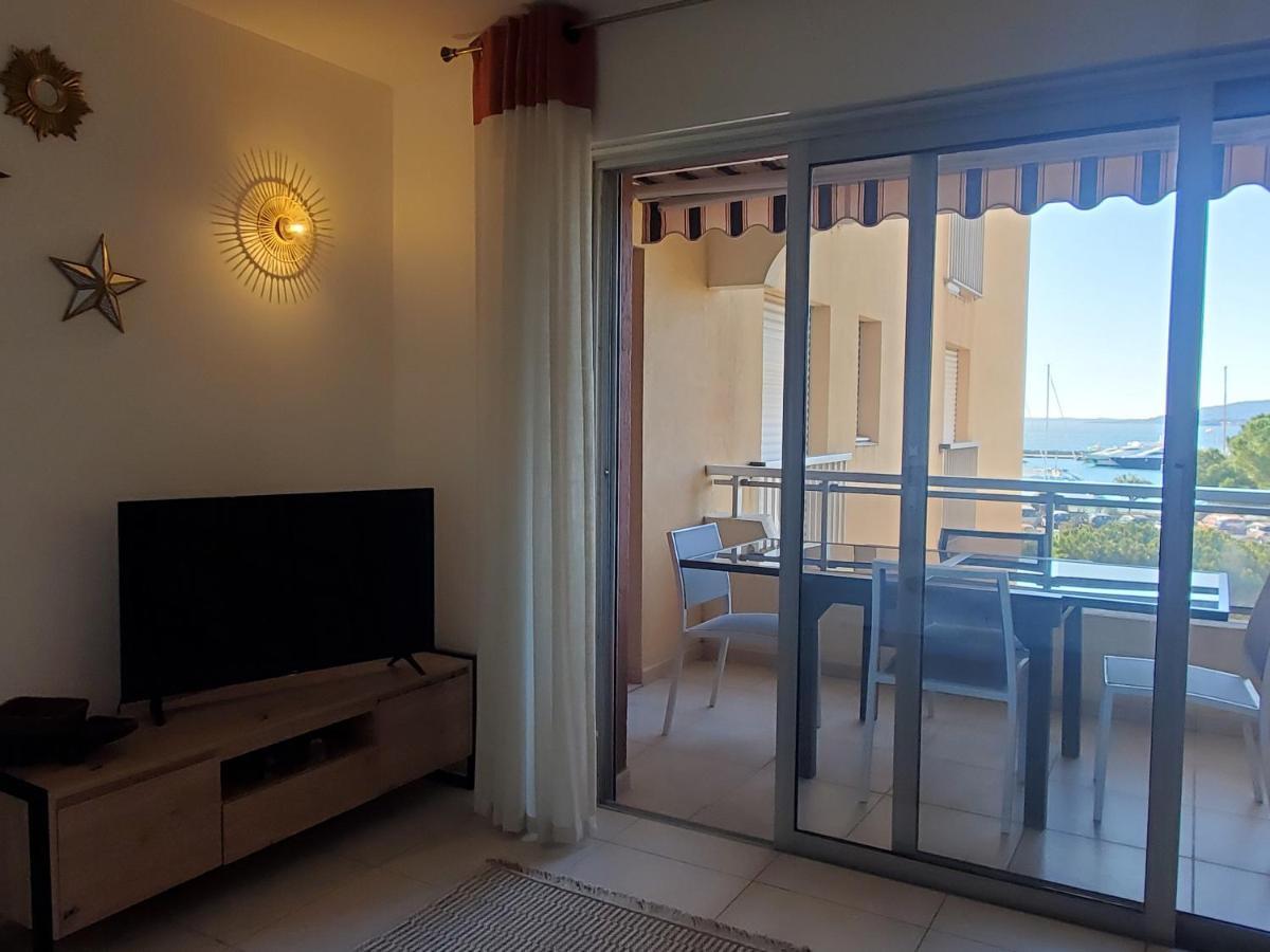 Frejus Plage Le Capitole T2 35M2 Climatise Balcon Kültér fotó