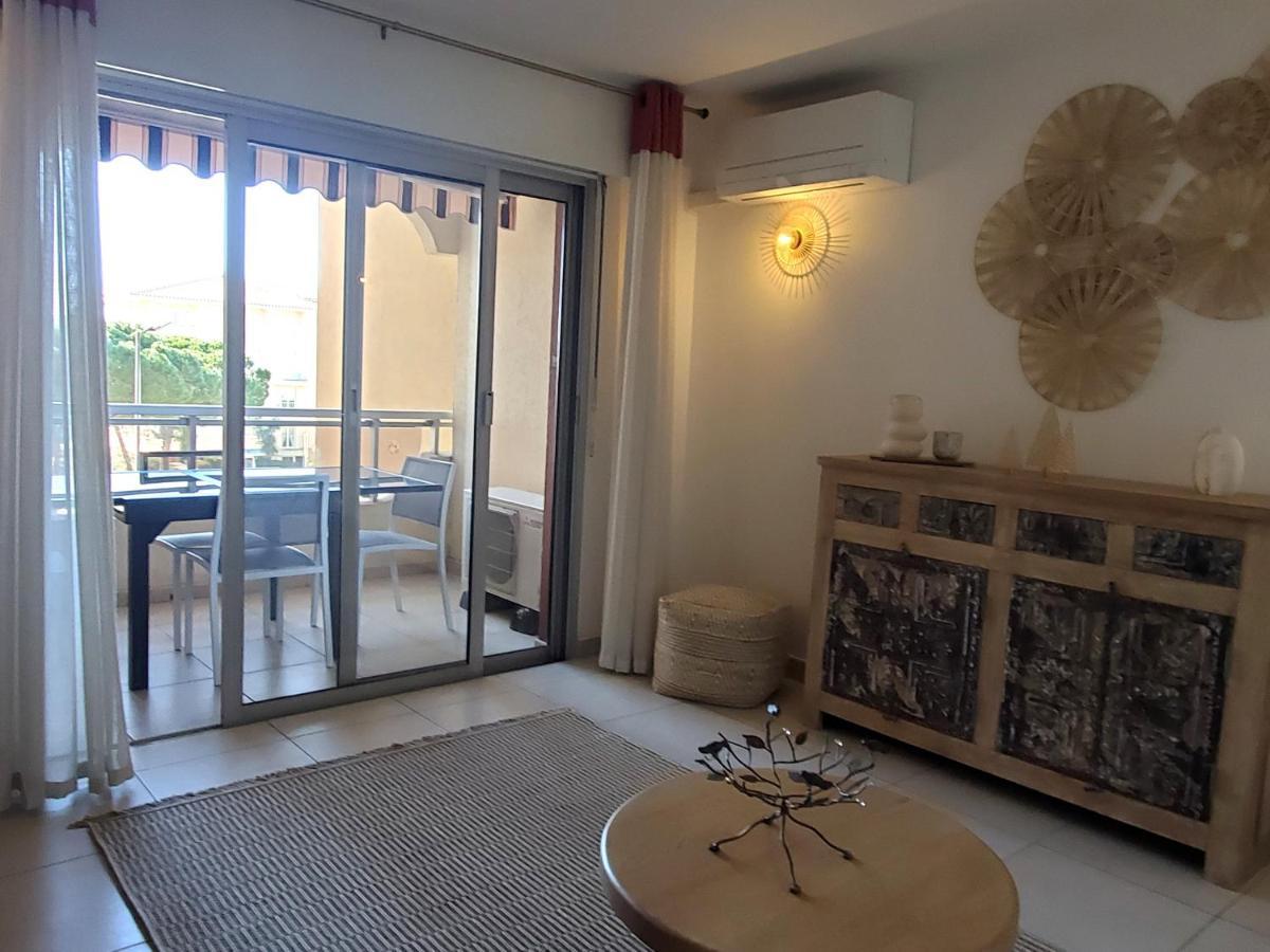 Frejus Plage Le Capitole T2 35M2 Climatise Balcon Kültér fotó